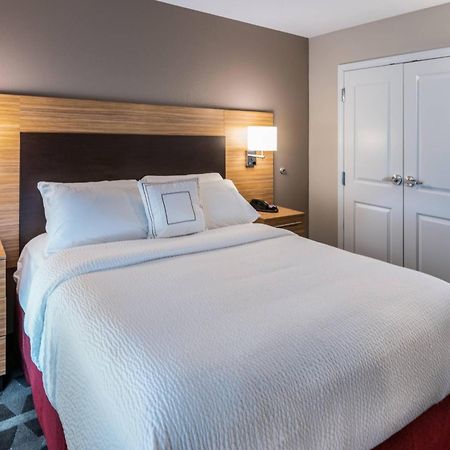 Towneplace Suites By Marriott Milwaukee Oak Creek Bagian luar foto