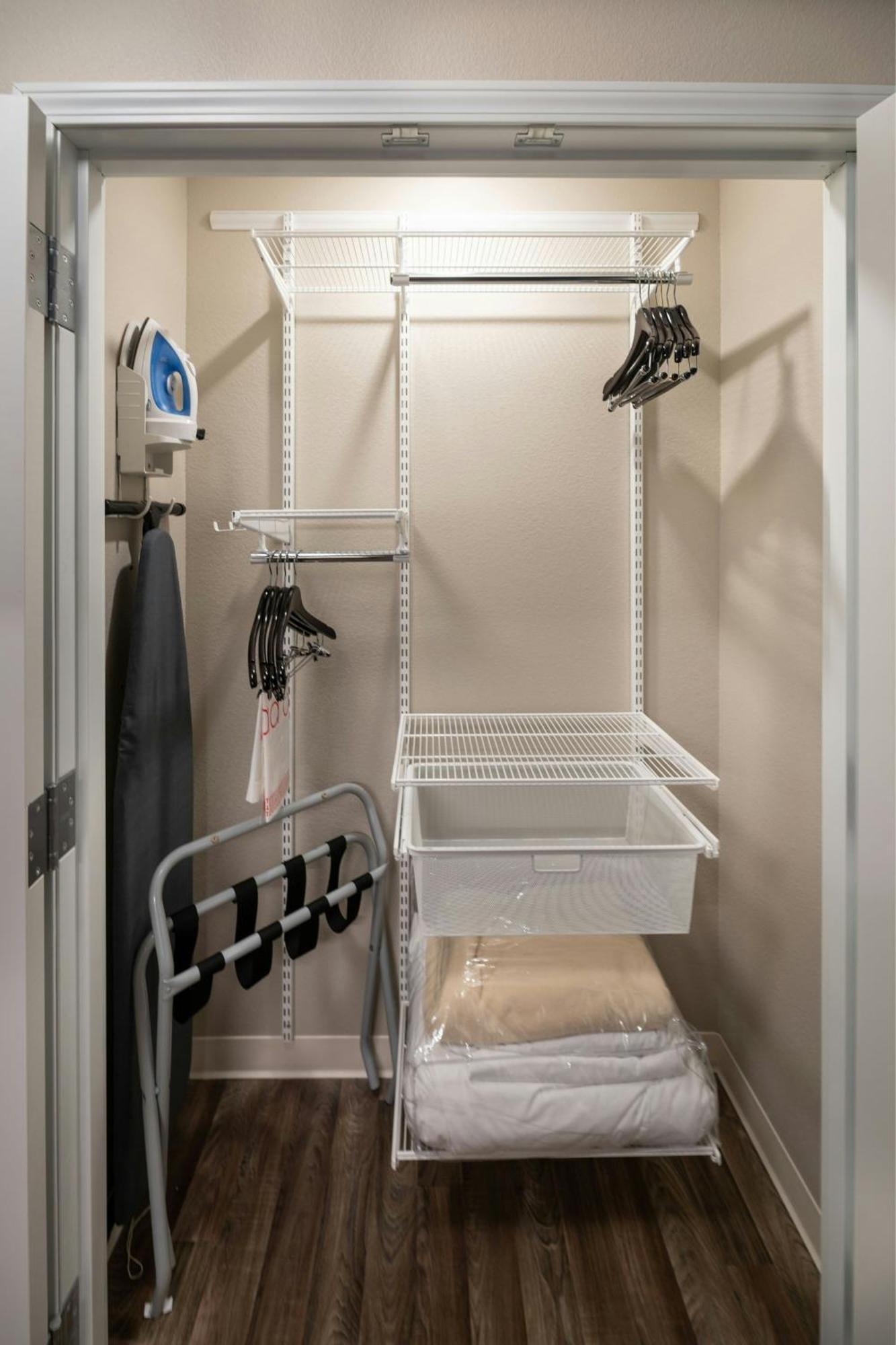 Towneplace Suites By Marriott Milwaukee Oak Creek Bagian luar foto