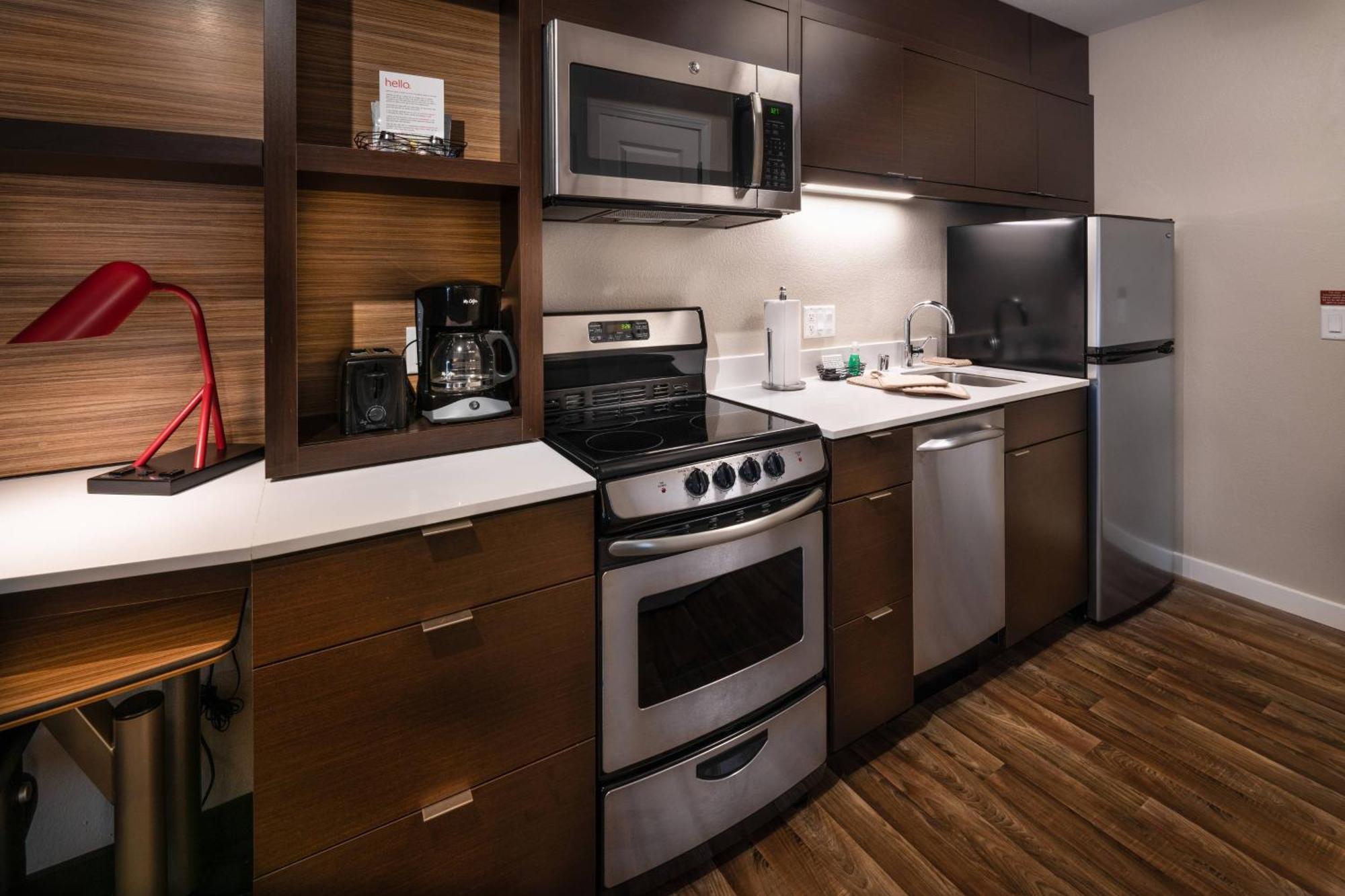 Towneplace Suites By Marriott Milwaukee Oak Creek Bagian luar foto