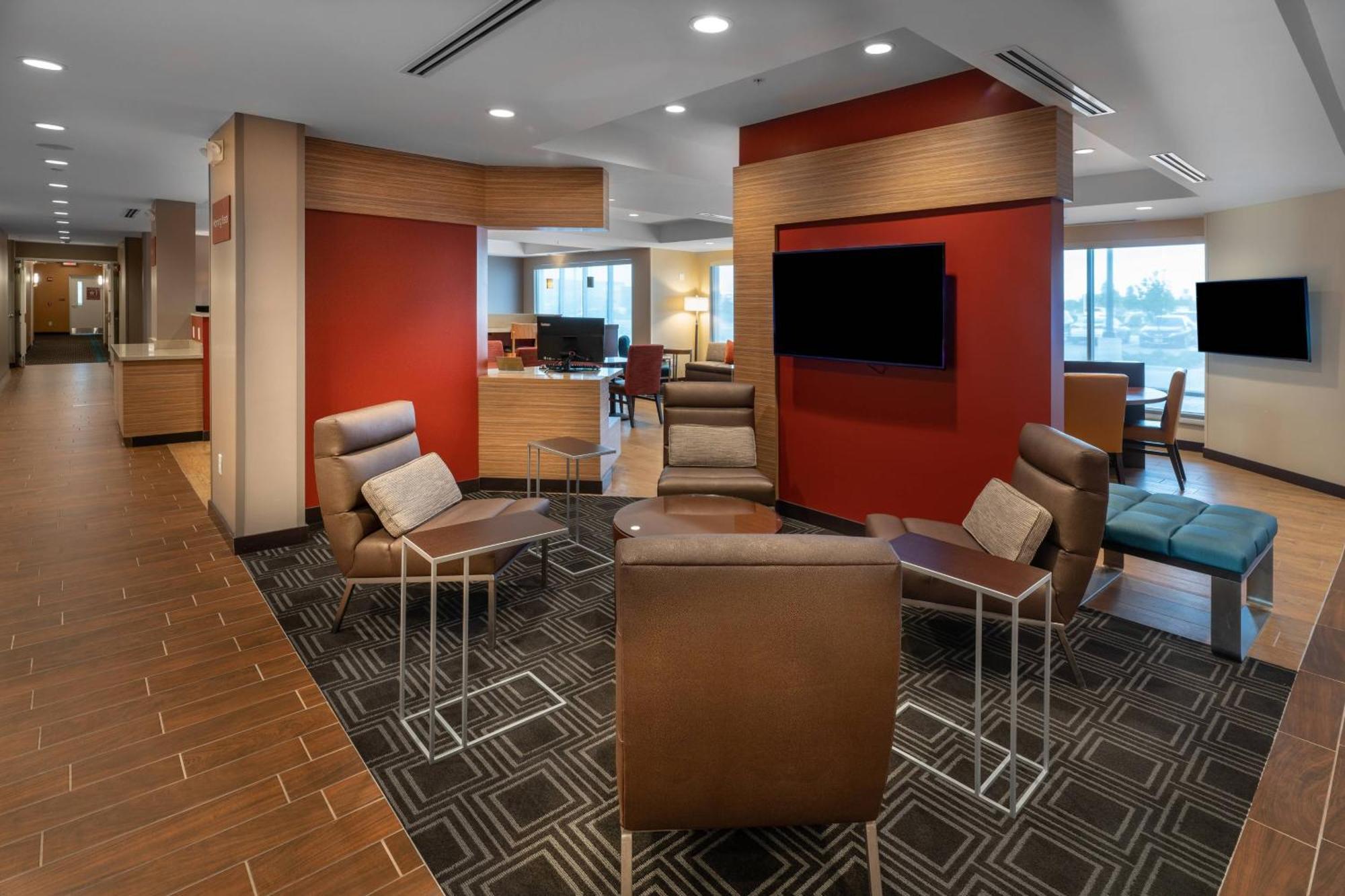Towneplace Suites By Marriott Milwaukee Oak Creek Bagian luar foto